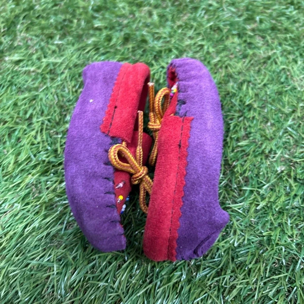 Unbranded Moccasin Slippers Kids Size 0-6 mo Red‎ Purple Beaded Suede Excellent